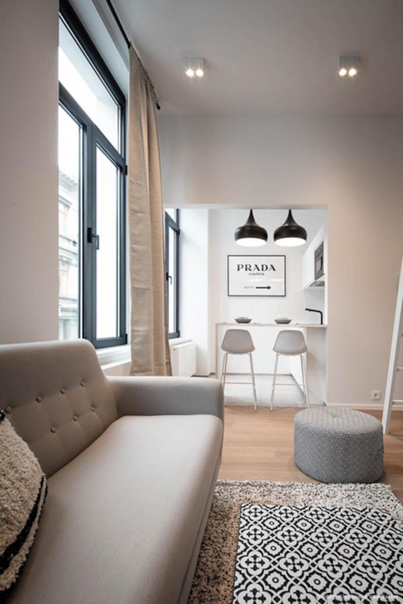 Fully Equipped Near Place Stephanie Appartement